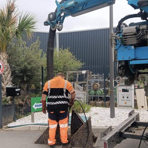 474585406_910084097957466_1030739154372332307_n